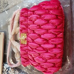 NEW with tags pink Lilly Pulitzer Quilted Velvet Clutch with strape
